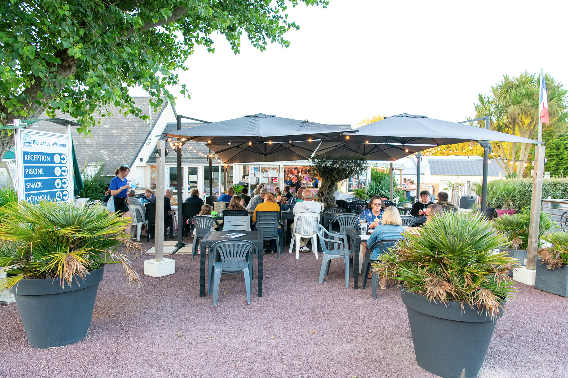 bar restaurant port bail sur mer